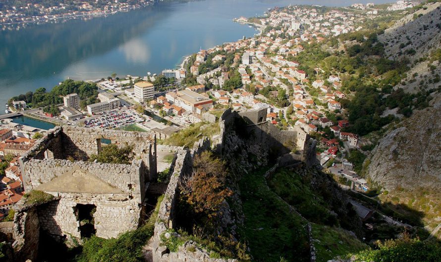 Exploring the Islands: Hiking and Adventure Activities in Kotor Bay