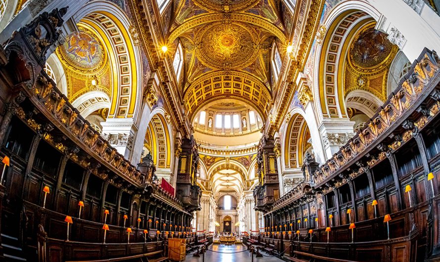 Exploring St. Paul’s Cathedral in Autumn: A Perfect Blend of History, Architecture, and Scenic Beauty