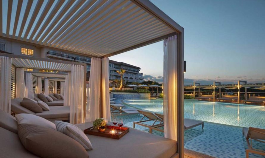 Experiencing Five Hotels on Jeju Island: Understanding the Meaning of “Staying” Across Different Island Locales